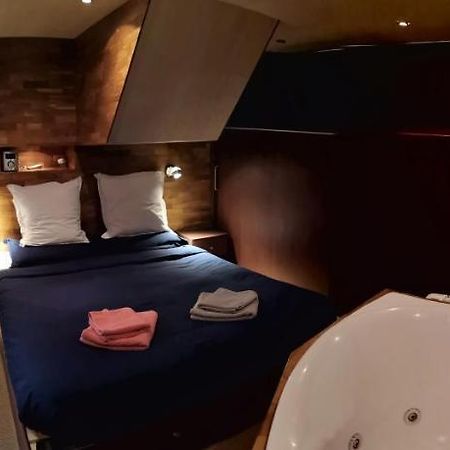 Hotel Le Bateau Ivre Bordeaux Exterior foto