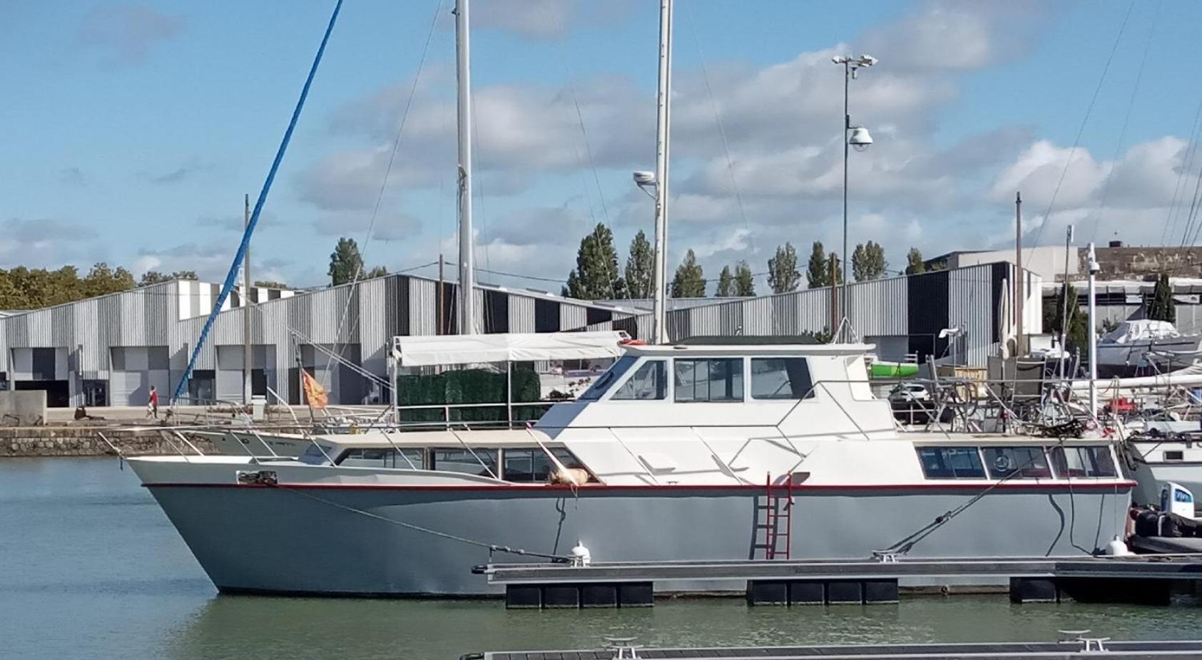 Hotel Le Bateau Ivre Bordeaux Zimmer foto