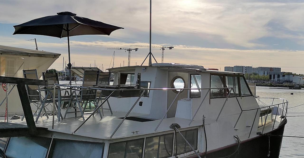 Hotel Le Bateau Ivre Bordeaux Exterior foto